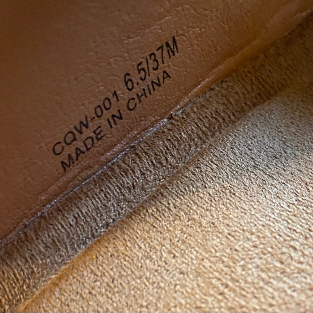 Dirty Laundry Cubana Platform Sandals - Picture 6 of 7